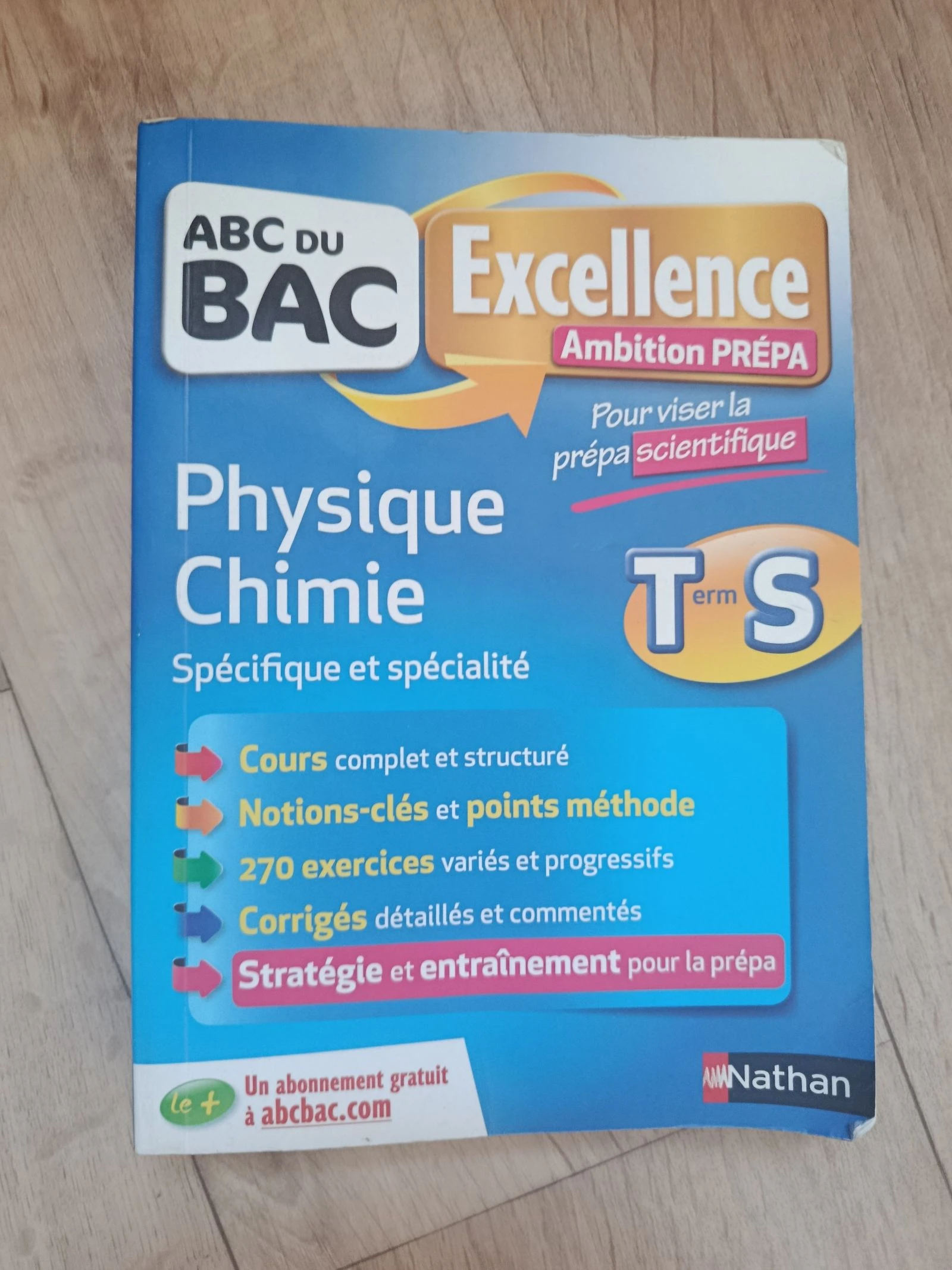 Livre annales bac Physique chimie TerS